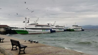 Bursa ile İstanbul arasındaki deniz otobüsü seferlerinden 8'i olumsuz hava