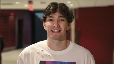 Milli basketbolcu Cedi Osman, Yunanistan'ın Panathinaikos takımına transfer oldu.