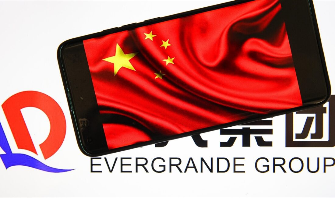 Denetim şirketine, iflas eden Evergrande'nin hesap denetimlerinden 2018 yılında elde