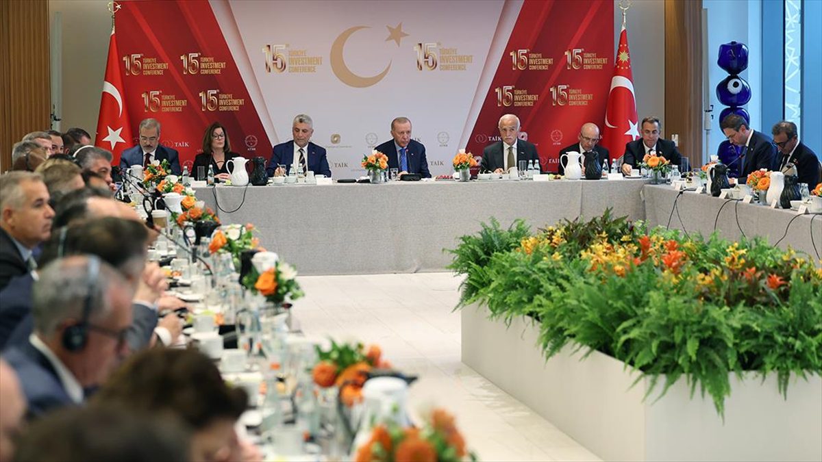 Cumhurbaşkanı Recep Tayyip Erdoğan, 15. Türkiye Yatırım Konferansı çerçevesinde Amerikalı