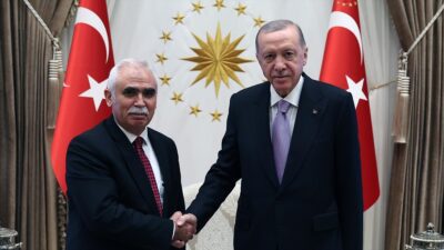 Cumhurbaşkanı Recep Tayyip Erdoğan, Anayasa Mahkemesi (AYM) Başkanı Kadir Özkaya'yı