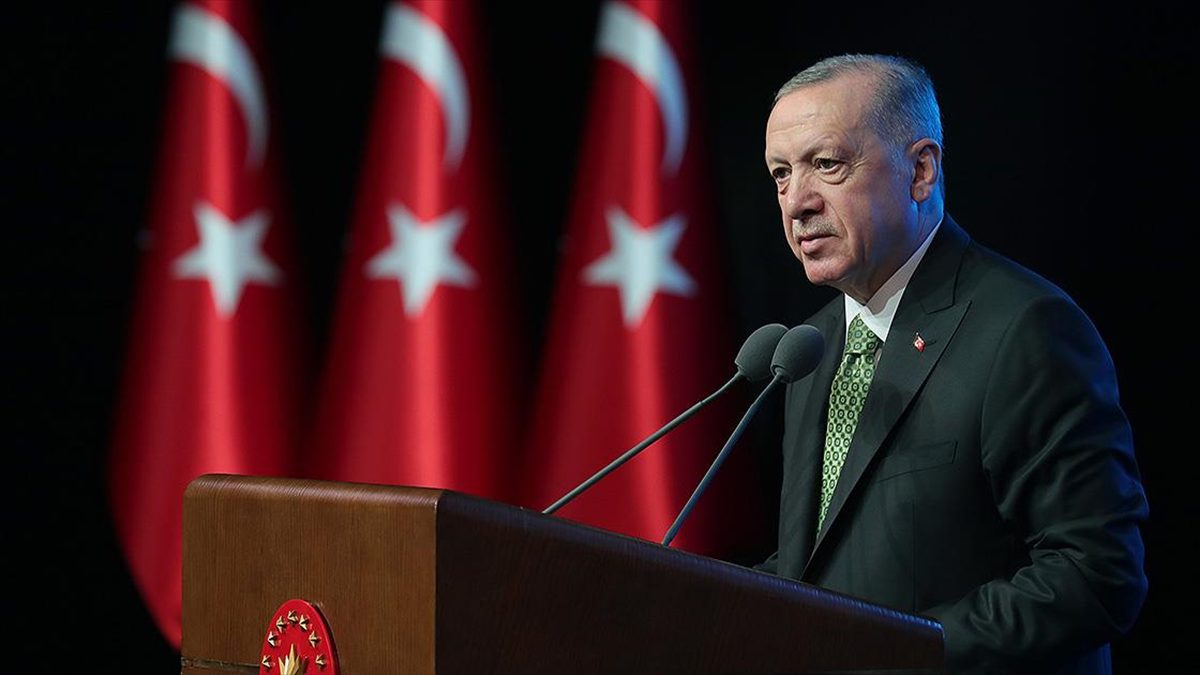 Cumhurbaşkanı Recep Tayyip Erdoğan, yapay zeka ile oluşturulan "Boykot" adlı