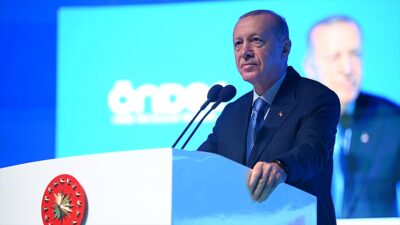 Cumhurbaşkanı Recep Tayyip Erdoğan, "İsrail'in devlet terörünün karşısında durmak, bizim