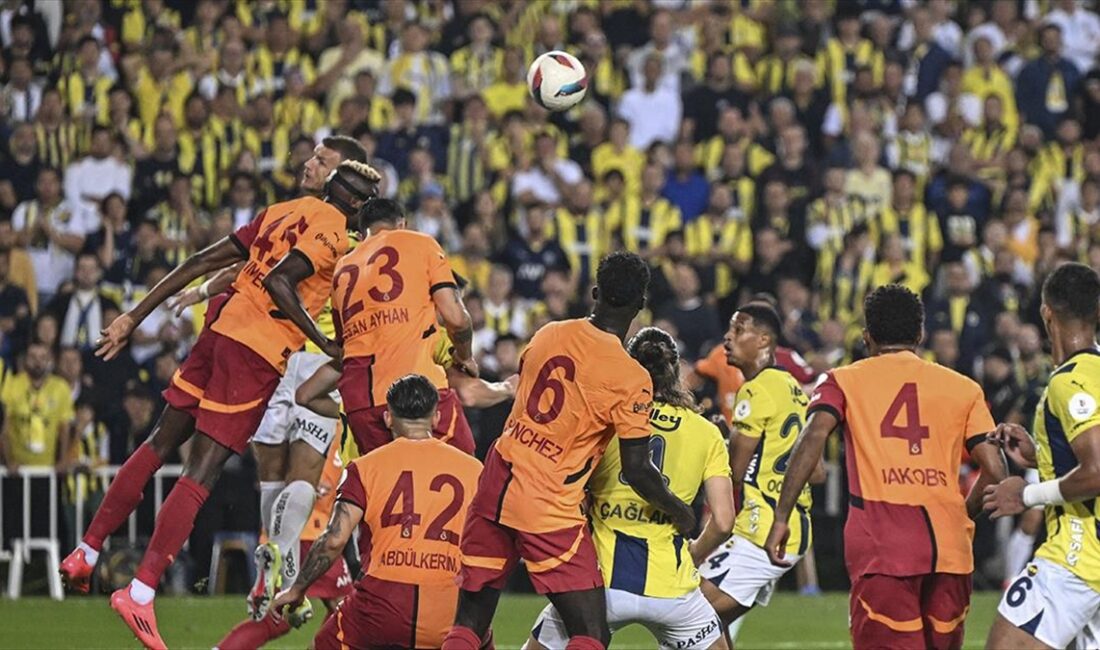 Galatasaray, Trendyol Süper Lig'in 6. haftasındaki derbide Fenerbahçe'yi deplasmanda 3-1