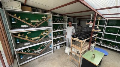 Samsun'da yaşayan emekli jandarma uzman çavuş Adnan Parlar, kurduğu küçük