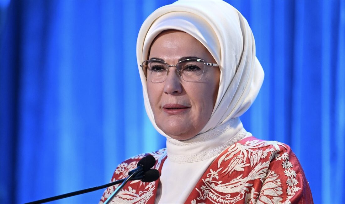 Emine Erdoğan, "Sıfır Atık Hareketi, yedi yıldır insanlığa umut eken