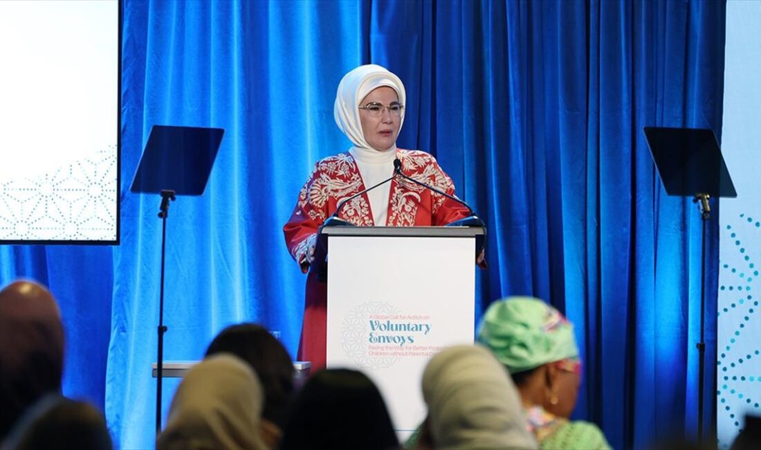 Emine Erdoğan, "Gönül elçilerine yönelik küresel çağrıya ben de katılıyorum