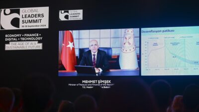 Hazine ve Maliye Bakanı Şimşek, "Geçen sene bir geçiş dönemiydi,