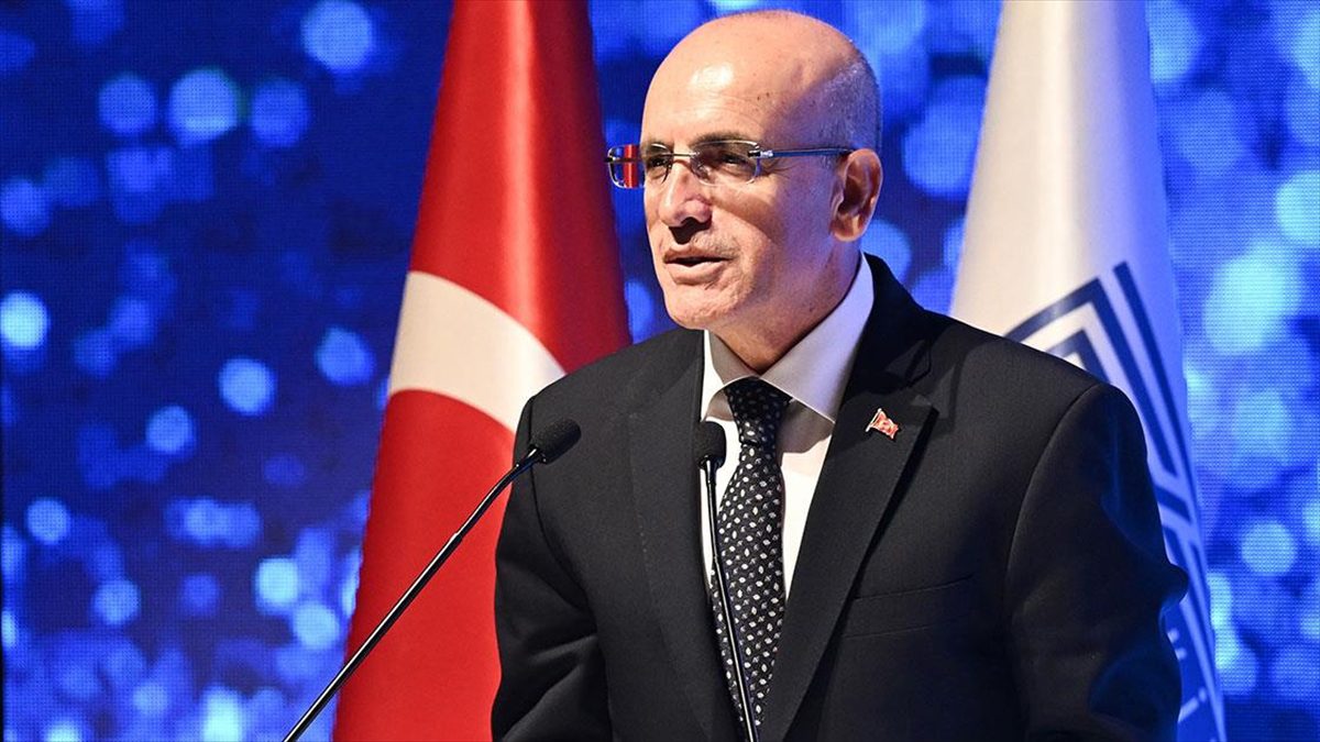 Hazine ve Maliye Bakanı Şimşek, temmuzda yıllık cari açığın 20