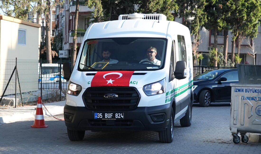 İZMIR (AA) – İsrail askerlerince öldürülen Ayşenur Ezgi Eygi’nin İzmir’de