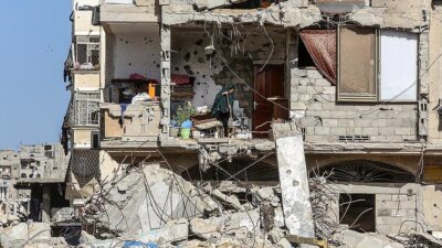 İsrail ordusunun Gazze Şeridi'nin çeşitli bölgelerine düzenlediği saldırılarda en az