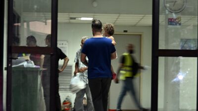 Lübnan Çevre Bakanı Nasır Yasin, İsrail saldırıları nedeniyle evlerini terk