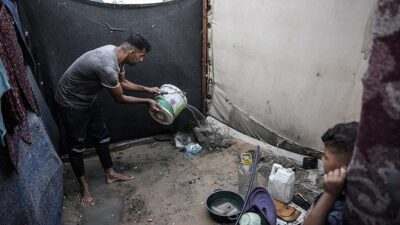 İsrail'in 353 gündür saldırılarını sürdürdüğü Gazze Şeridi'nin farklı bölgelerinde kışın