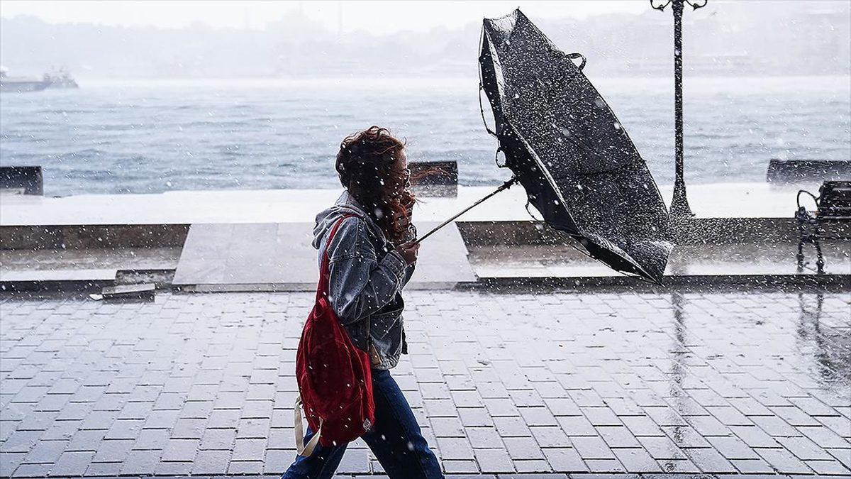 İstanbul Büyükşehir Belediyesi (İBB) Afet Koordinasyon Merkezi (AKOM), İstanbul başta