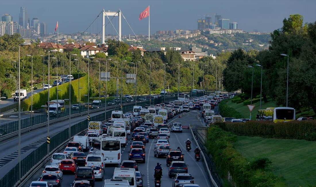 İSTANBUL (AA) – Sabah erken saatlerde başlayan okul mesaisi ve