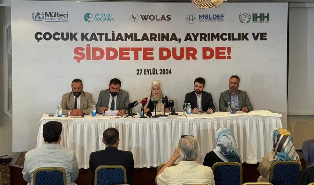 İstanbul'da bir araya gelen sivil toplum kuruluşları (STK) çocuk şiddetine