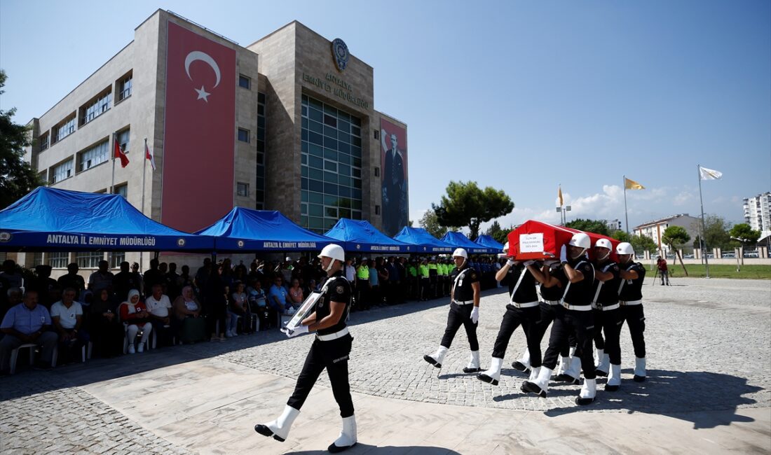 ANTALYA (AA) – İstanbul'da dün trafik kazası sonucu hayatını kaybeden