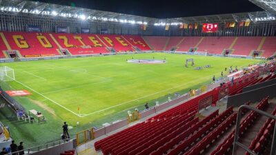 IZMIR (AA) – İzmir, A Milli Futbol Takımı’na 37. kez
