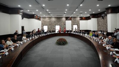 Çevre, Şehircilik ve İklim Değişikliği Bakanlığınca, İzmir Körfezi'ndeki kirliliği mercek