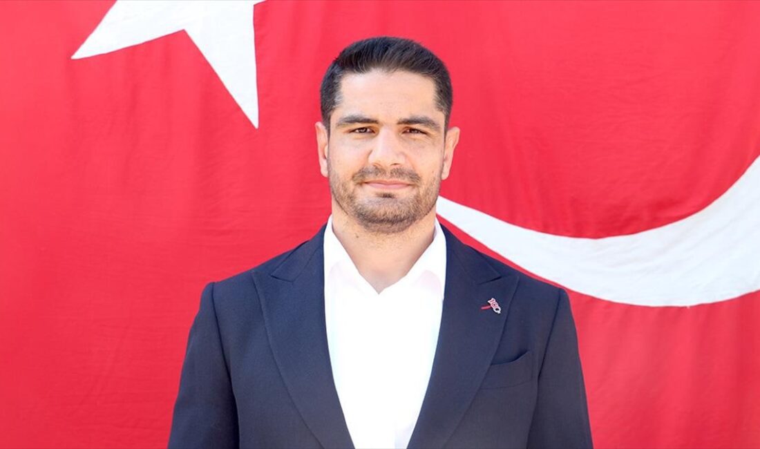 Paris 2024 Olimpiyatları'nda bronz madalya kazanmasının ardından kariyerini noktalayan milli