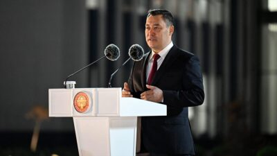 BIŞKEK (AA) – Kırgızistan Cumhurbaşkanı Caparov, yerel meclisleri feshetti. Cumhurbaşkanlığı