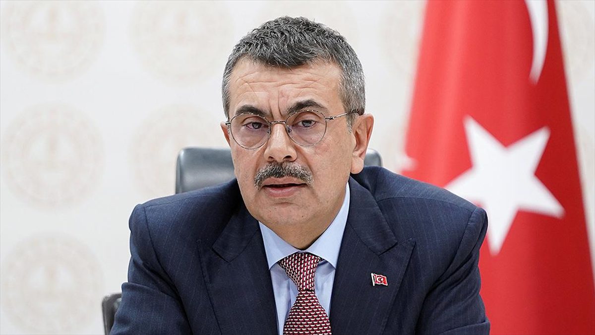 Milli Eğitim Bakanı Yusuf Tekin, Anadolu Ajansı (AA) Editör Masası'na