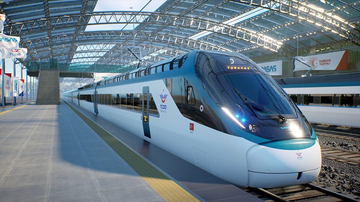 Ulaştırma ve Altyapı Bakanı Uraloğlu, "Milli Hızlı Tren Projesi'nde fabrika