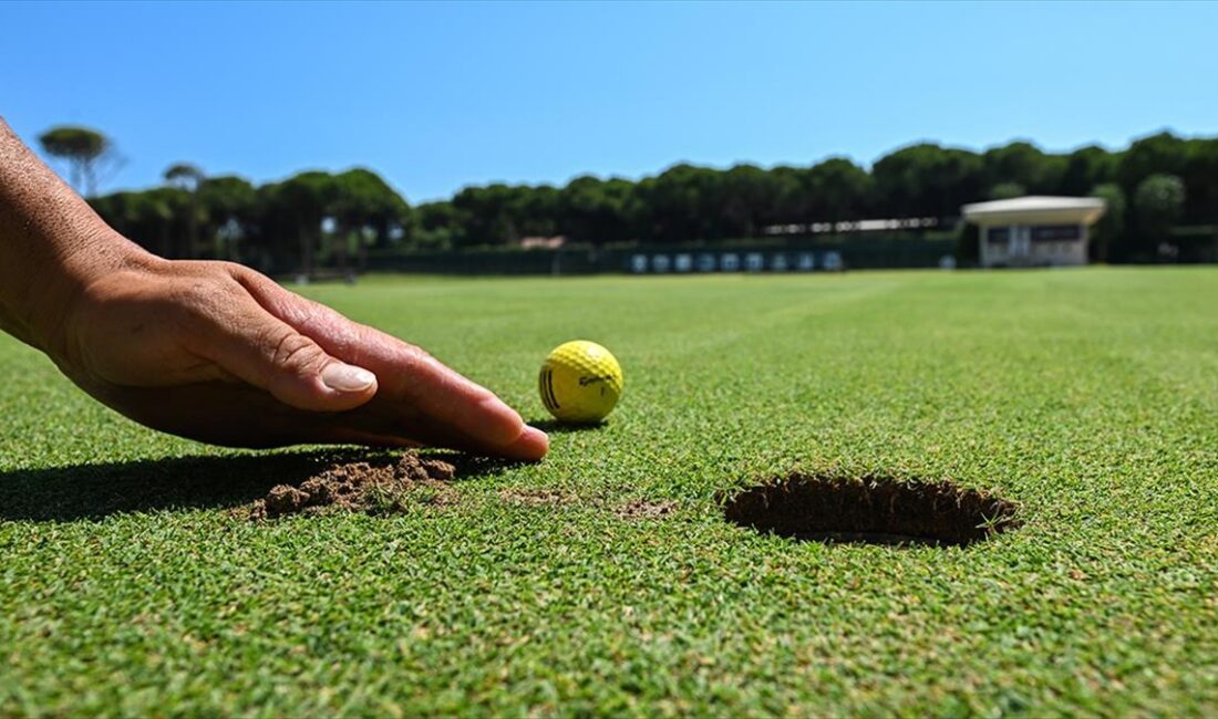 Her yıl binlerce golf sporcusunu ağırlayan Antalya'daki milyon dolarlık golf