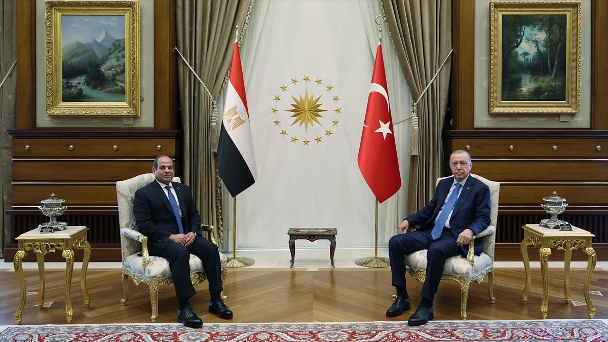 KAHIRE (AA) – Mısır Cumhurbaşkanı Sisi’nin Ankara ziyaretine yoğun ilgi