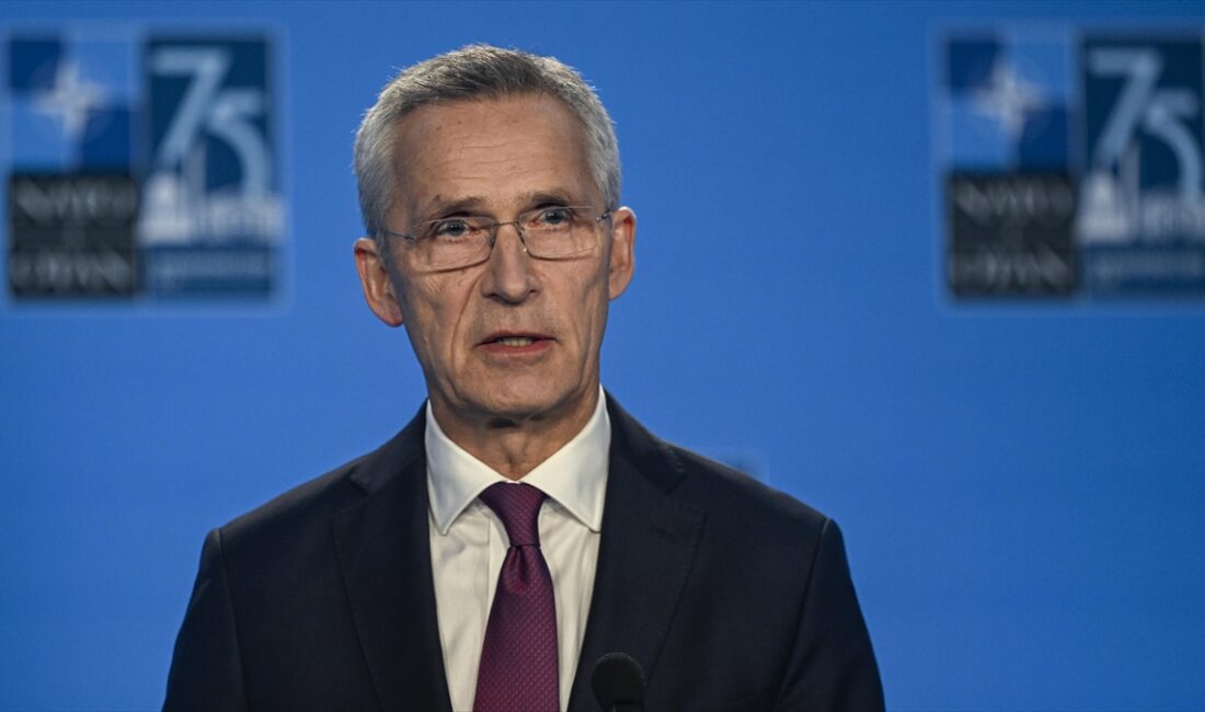 NATO Genel Sekreteri Stoltenberg, "Güney'de Türkiye, Kuzey'de Norveç ve Batı'da