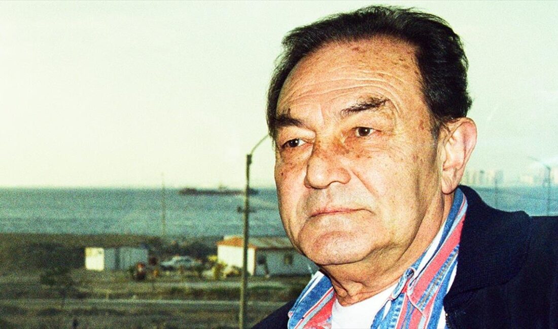 Tiyatro, sinema ve dizi oyuncusu Haluk Kurtoğlu'nun vefatının üzerinden 20