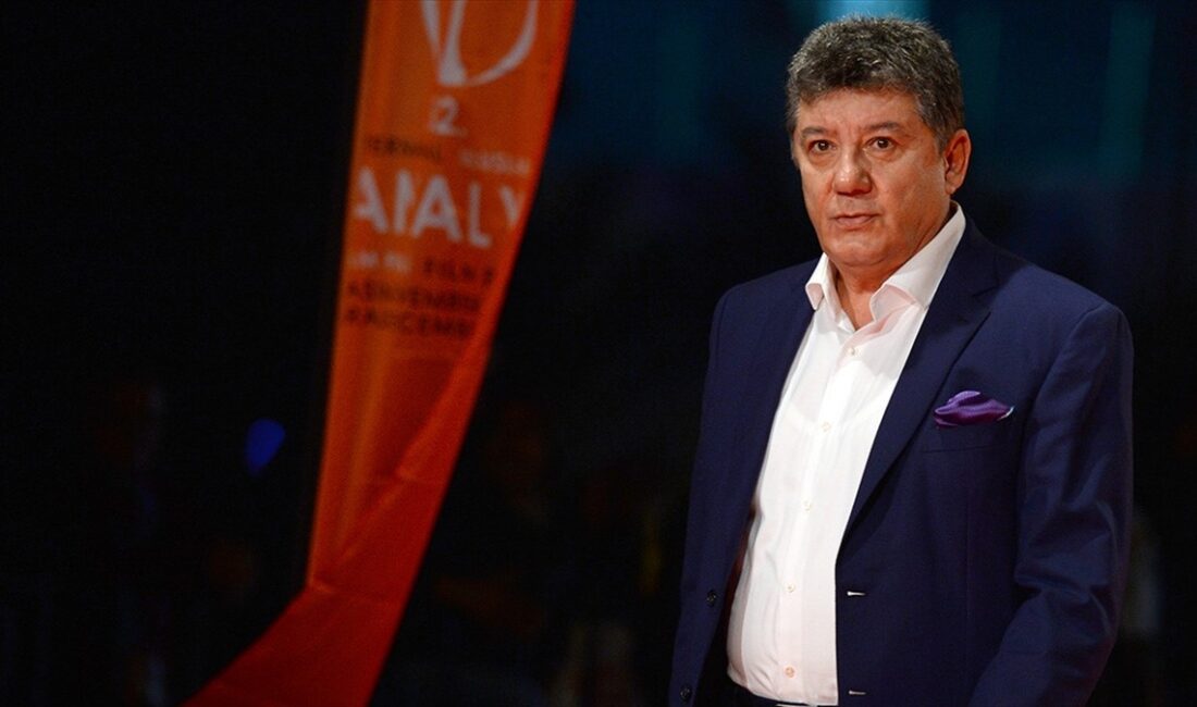 Kurtlar Vadisi dizisinde "Testere Necmi", Eşkıya Dünyaya Hükümdar Olmaz'da "Ünal