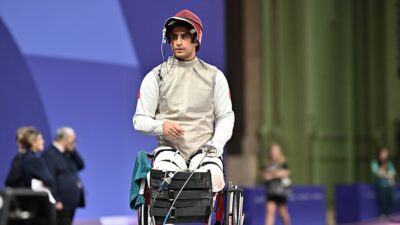 Paris 2024 Paralimpik Oyunları'nda tekerlekli sandalye eskrimde milli sporcu Hakan