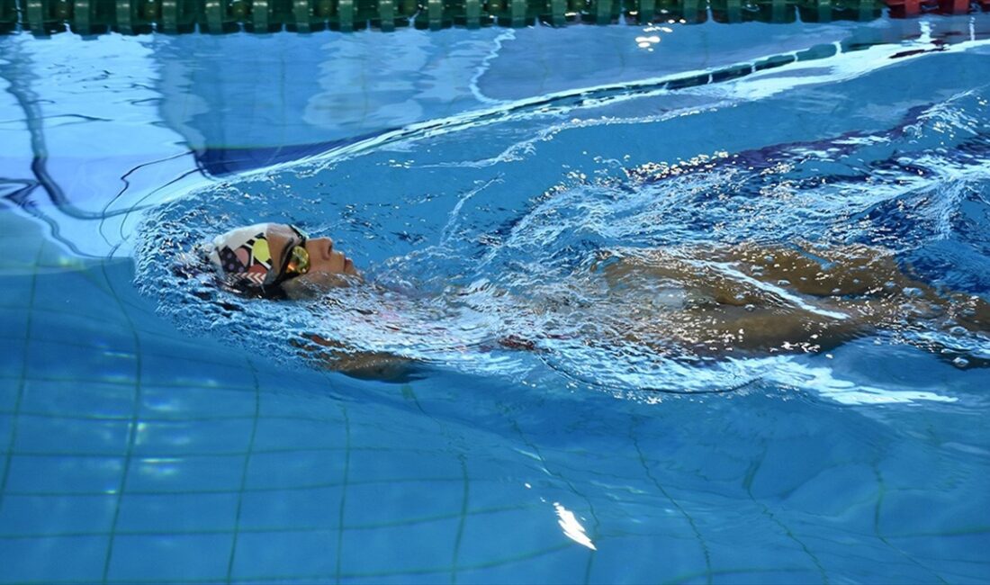 Paris 2024 Paralimpik Oyunları'nda yüzme branşında kadınlar 50 metre kelebek