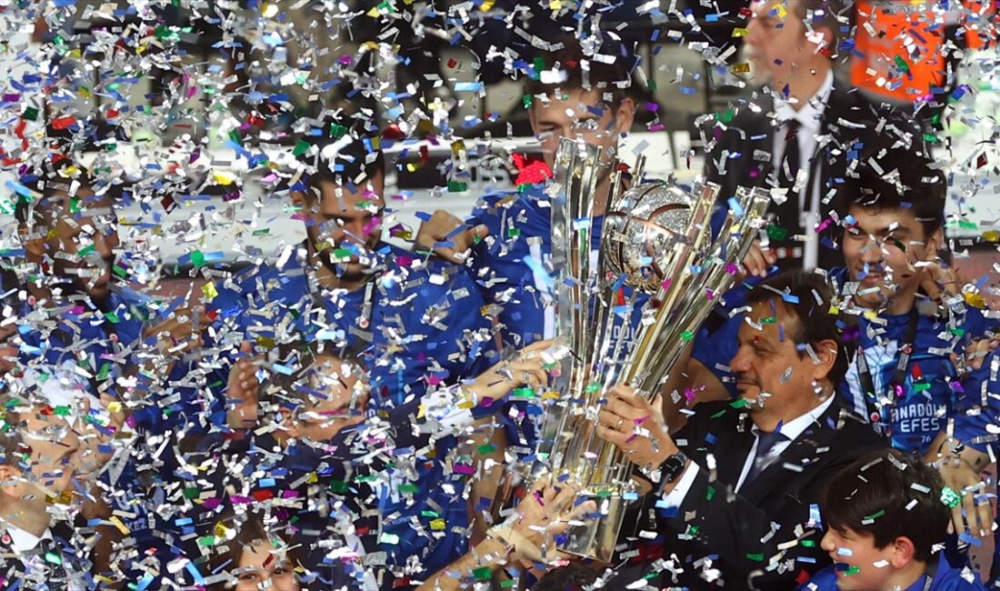 Türkiye Sigorta Türkiye Basketbol Süper Ligi'nde ve ING Türkiye Kupası'nda