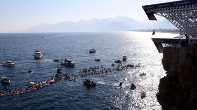 ANTALYA (AA) – “Red Bull Cliff Diving Dünya Serisi”nin 7’nci