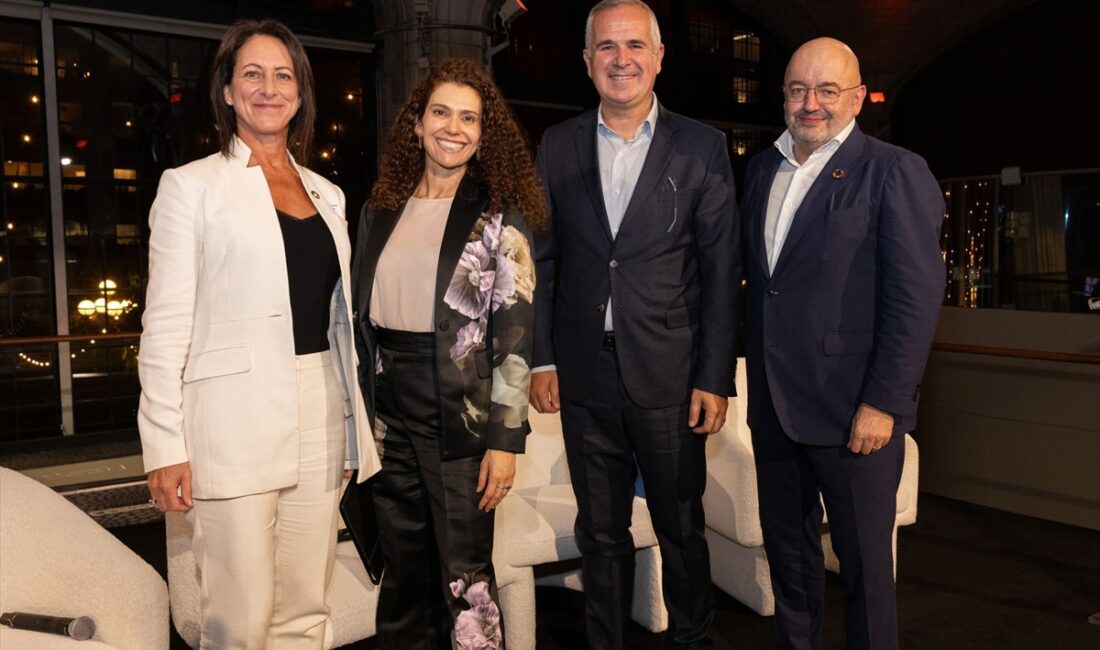 İSTANBUL (AA) – Sabancı Holding Üst Yöneticisi (CEO) Cenk Alper,