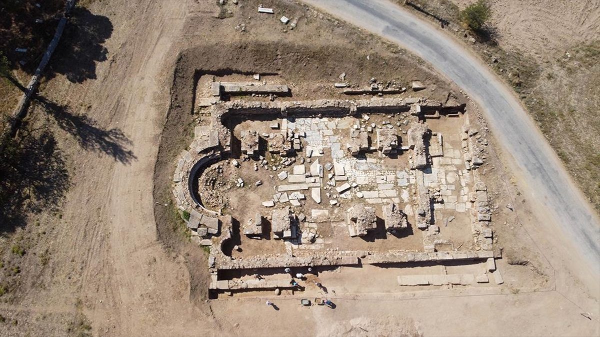 Roma'nın ilk imparatoru Augustus tarafından kurulan Uşak'taki Sebaste Antik Kenti'nde,