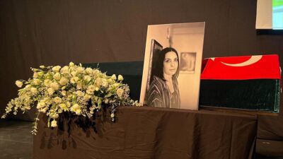 "Salkım Hanım'ın Taneleri", "Suyun Öte Yanı", "Güz Sancısı" ve "Kördüğüm"