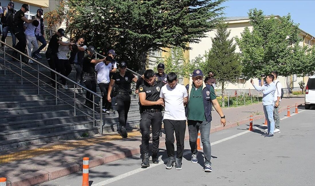 Futbol ve diğer spor müsabakalarında yasa dışı bahis ve suç