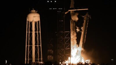 SpaceX'in, insanlık tarihindeki ilk özel uzay yürüyüşü yapan ABD'li milyarder