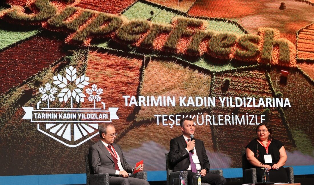 İSTANBUL (AA) – SuperFresh'in, tarımda fırsat eşitliğini sağlamak ve kadın