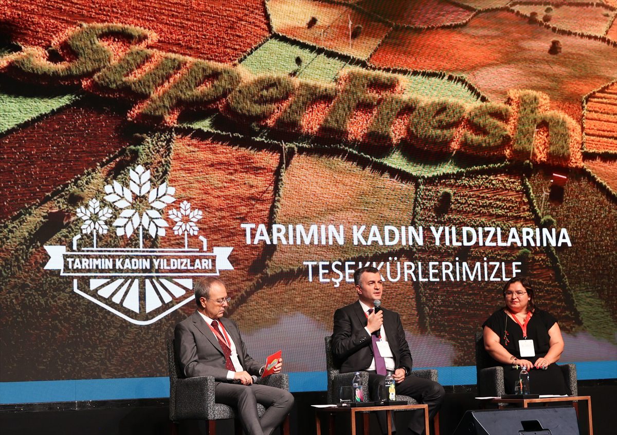 İSTANBUL (AA) – SuperFresh'in, tarımda fırsat eşitliğini sağlamak ve kadın
