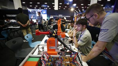 Antalya'da TEKNOFEST kapsamında gerçekleştirilen "Fikir Maratonu Yarışması" başladı.