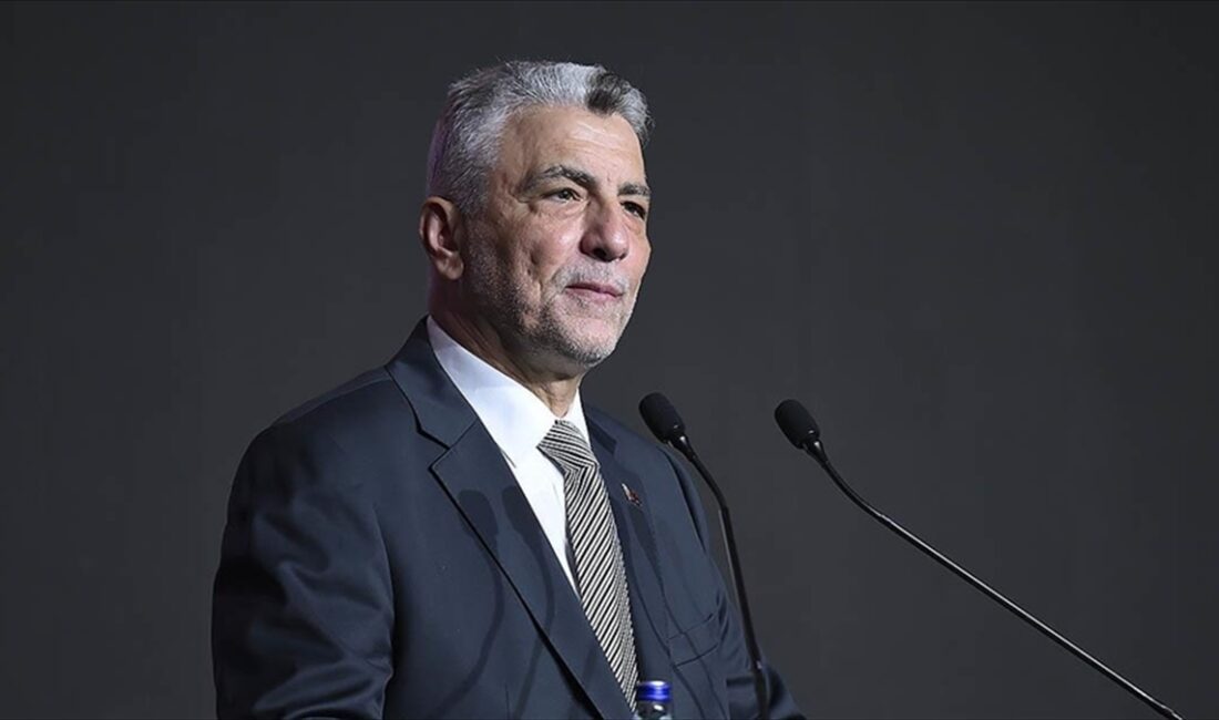 Ticaret Bakanı Bolat, "Dış talepte gözlenen zayıf seyre rağmen ihracatımızdaki