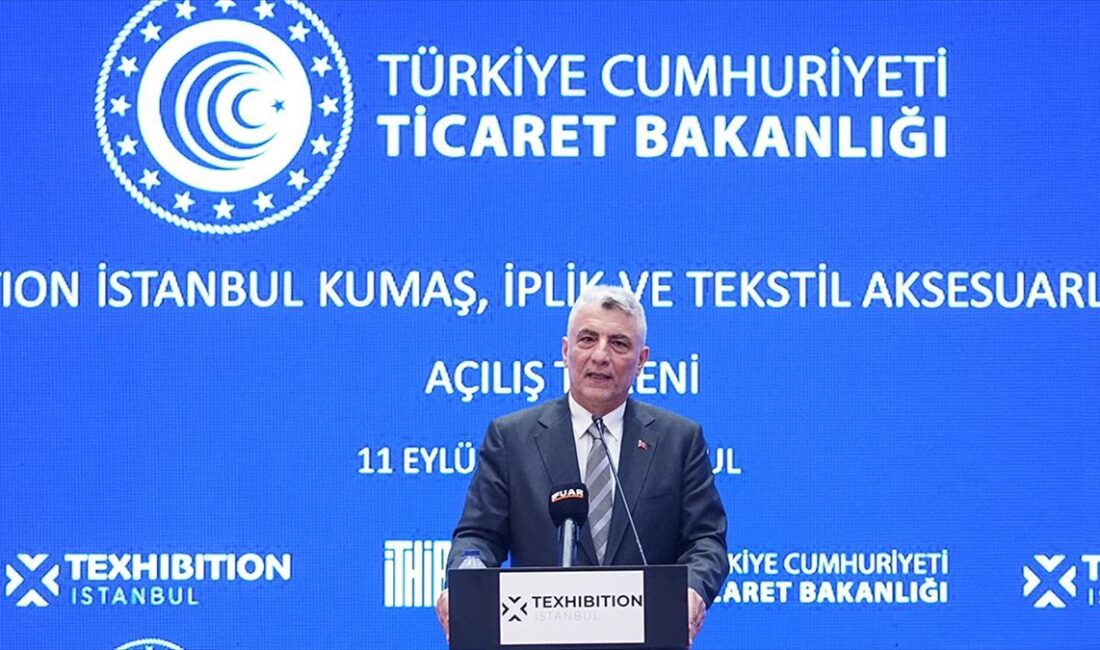 İSTANBUL (AA) – Ticaret Bakanı Ömer Bolat, tekstil ve konfeksiyon