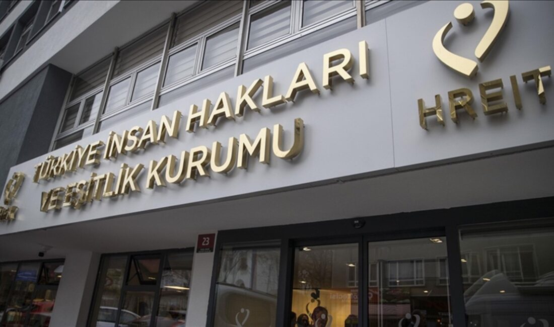 ANKARA (AA) – TİHEK’in kararına göre, İstanbul’da yaşayan görme engelli