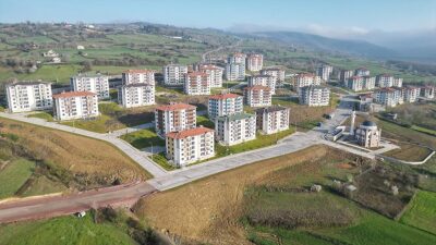 Çevre, Şehircilik ve İklim Değişikliği Bakanı Murat Kurum, TOKİ güvencesiyle