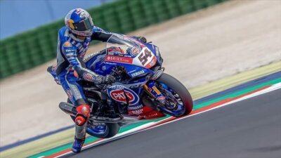 2024 Dünya Superbike Şampiyonası'nın Fransa ayağında serbest antrenman seansında kaza