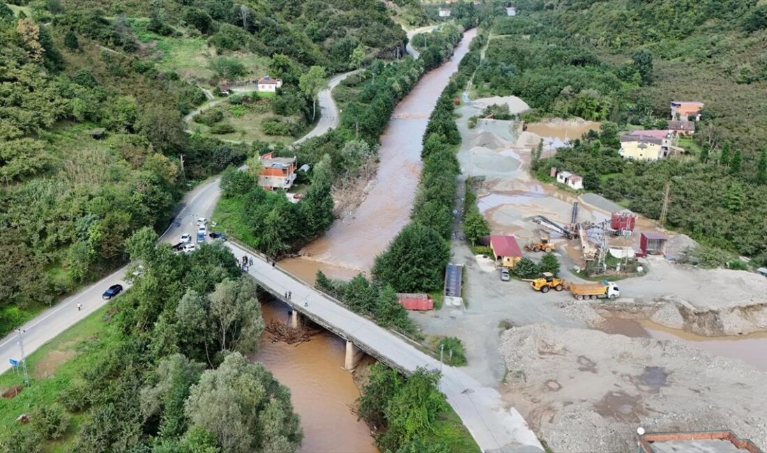 Trabzon'un Sürmene ilçesinde 175 dekar tarım arazisi, Yomra'da ise 8